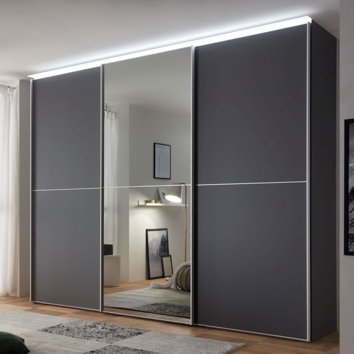 Schuifdeurkast Soest hoogte 240 cm